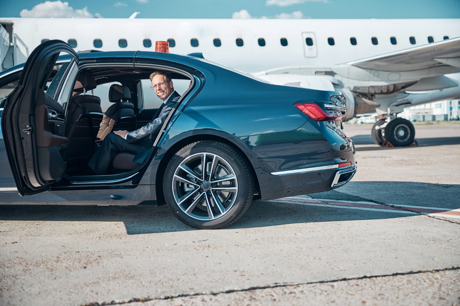 Private Transfers in Montenegro – Airport Transfers & Chauffeur Service